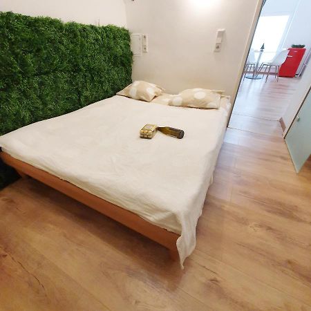 Urbanes Apartment In Wien Zewnętrze zdjęcie